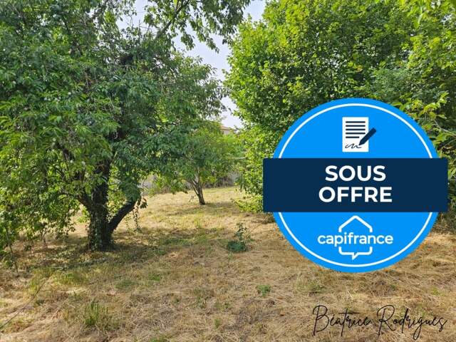 Terrain à vendre de 839,00 m² PANISSIERES (42) — photo du bien