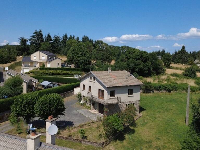 Grande maison sans nuisances, proche centre village de SAINT AGREVE (07) — photo 1