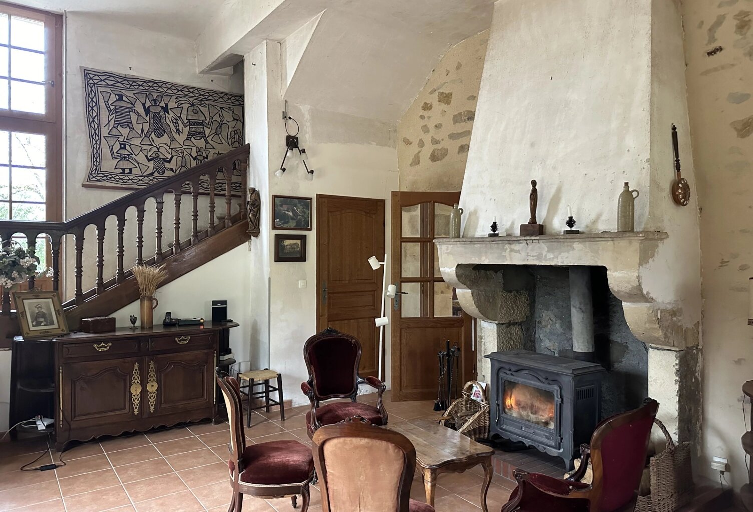 Maison de caractère mitoyenne, au coeur des amognes — photo 1