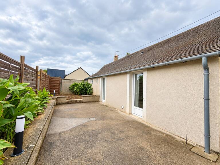 Maison mitoyenne entièrement rénovée avec jardin et terrasse à Flavigny — photo 1