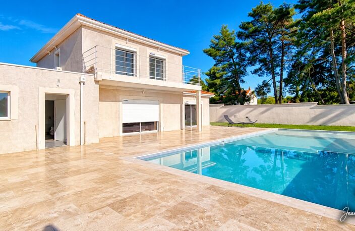 SAINT-VALLIER – UN AIR DE VACANCES TOUTE L'ANNÉE… UNE PROPRIÉTÉ QUI NE LAISSE PAS INDIFFÉRENT ! — photo 3