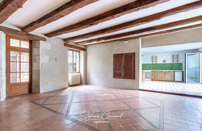 Maison familiale de 190m² avec dépendances au coeur de Neuvic — photo 3