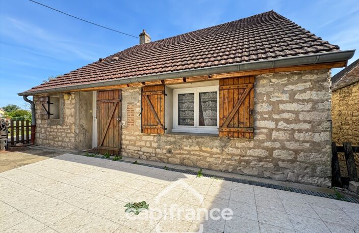 Maison en pierre de 1865 – 3 chambres, garage et jardin : une belle opportunité à Bey — photo 2