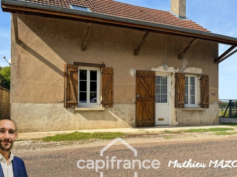Maison en pierre de 1865 – 3 chambres, garage et jardin : une belle opportunité à Bey — photo 1
