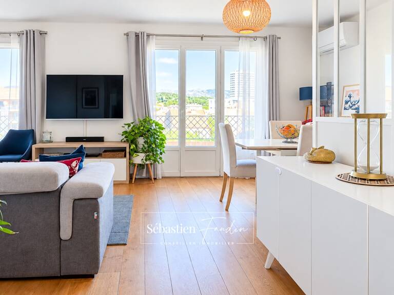 Appartement à vendre 3 pièces LA SEYNE SUR MER (83) - 74,5 m² - 2 balcons - 500 m de la plage Mar Vivo - dernier étage - stationnement privatif - climatisation réversible — photo 1