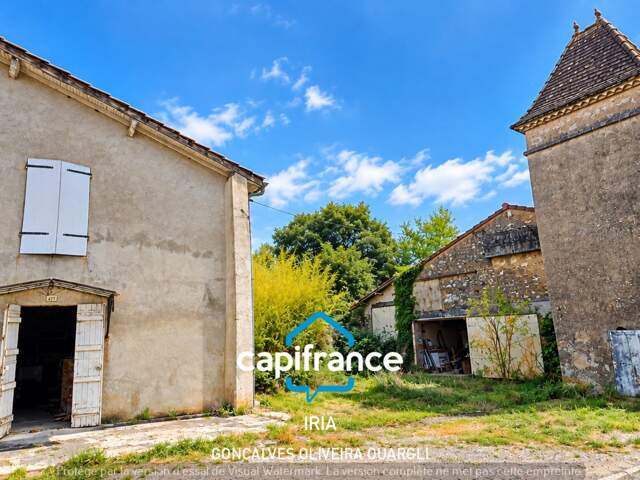 ENSEMBLE IMMOBILIER EN PIERRE À RÉNOVER – FORT POTENTIEL Aiguillon (47) — photo du bien