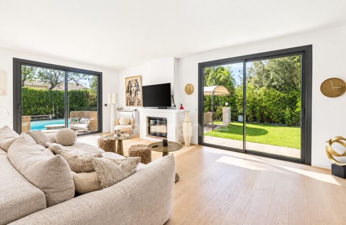 Maison à vendre 6 pièces MOUGINS (06) — photo 3