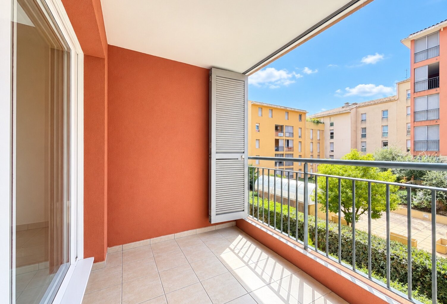 Appartement  T3 de 68 m², terrasse, ascenseur et garage GRASSE (06) — photo 1