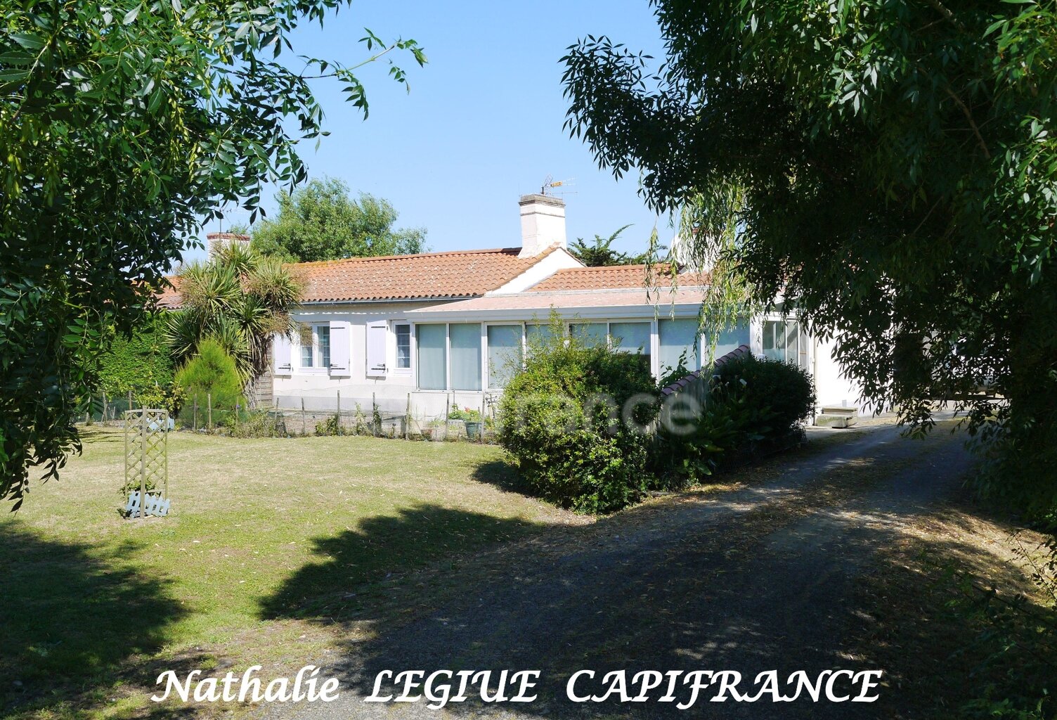 (85) VENDEE LA BARRE DE MONTS (85) à vendre longère 114 m² 6 pièces 3 chambres véranda garages ateliers 3500 m² terrain — photo 1