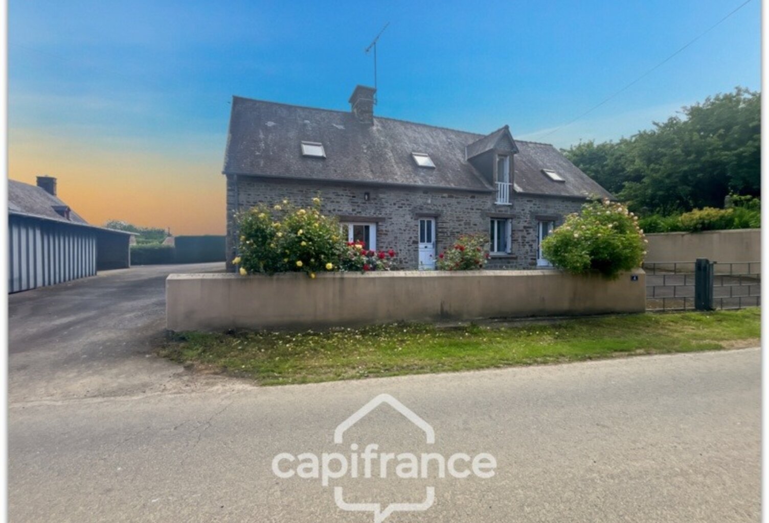 Maison en pierres de 121M² avec 920 m² de terrain, 3 chambres — photo 1