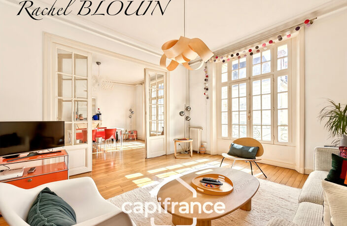 RENNES, Appartement bourgeois Type 5 de 118 m2 dans immeuble de caractère — photo 2