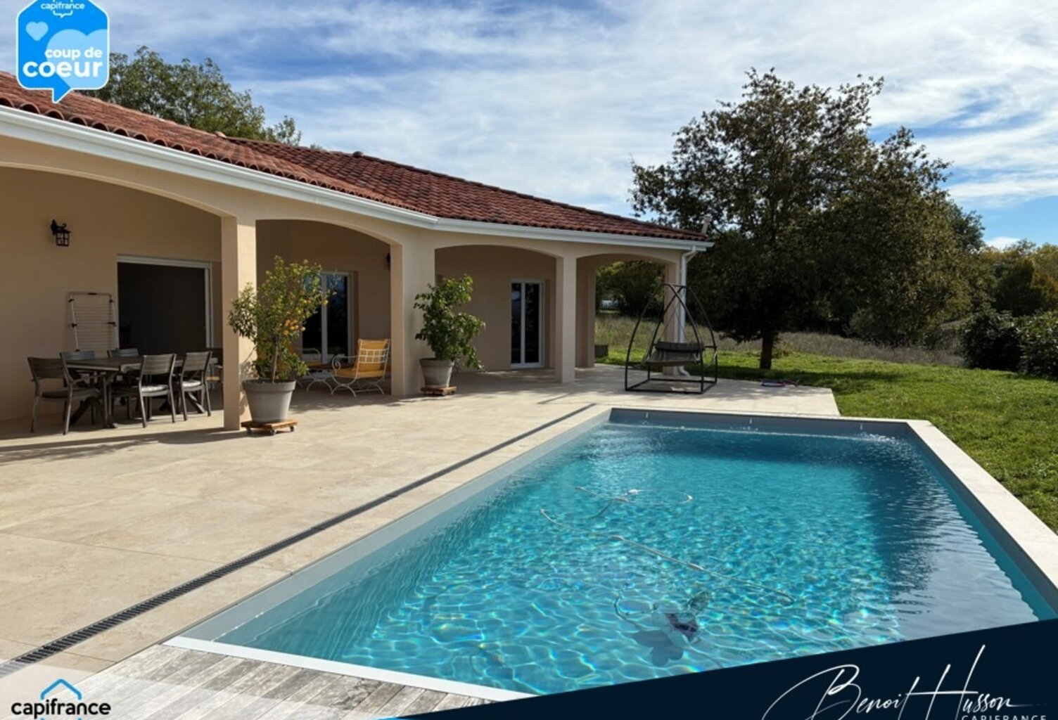 Maison contemporaine T5 avec piscine sur 1860m² de terrain — photo 1