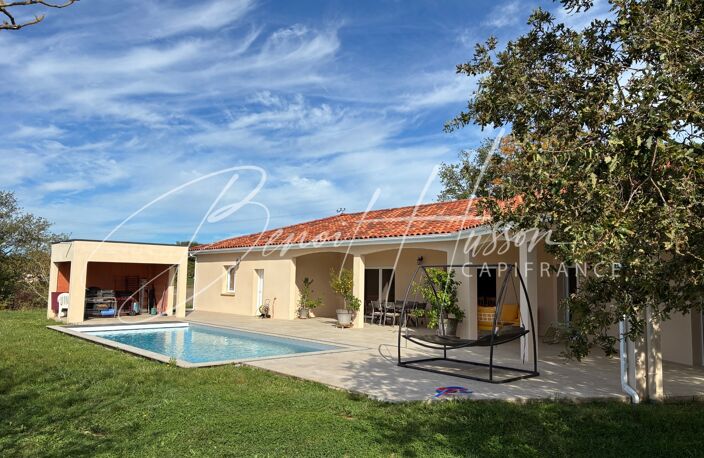 Maison contemporaine T5 avec piscine sur 1860m² de terrain — photo 4
