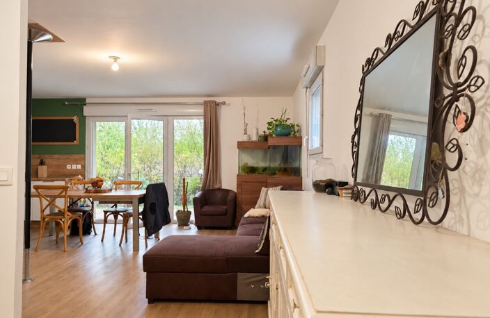 Présentation du bien : Appartement 3 pièces à vendre à LA MOTTE SERVOLEX — photo 2