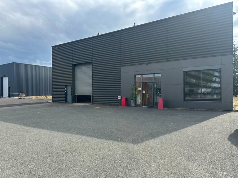 Local/bureau à louer MACON (71) — photo 1
