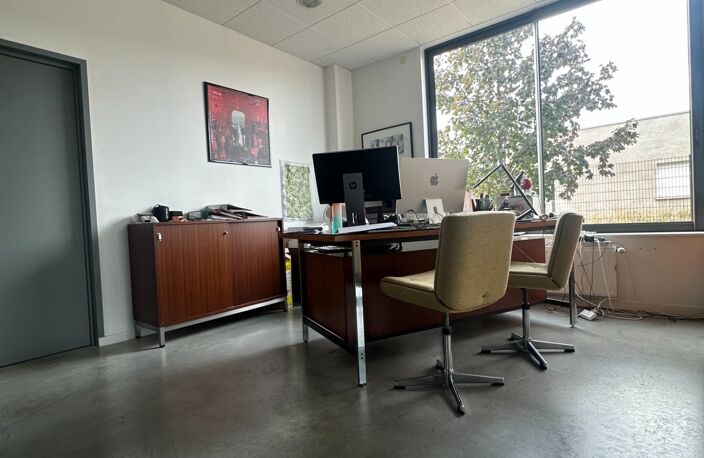 Local/bureau à louer MACON (71) — photo 4