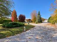 MONTRÉJEAU (31) – À VENDRE – Maison de plain-pied de 124 m² – 3 chambres et bureau – Véranda, garage et terrain de 2 576 m² — photo 2