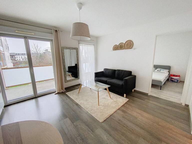 Appartement À Louer — photo 1