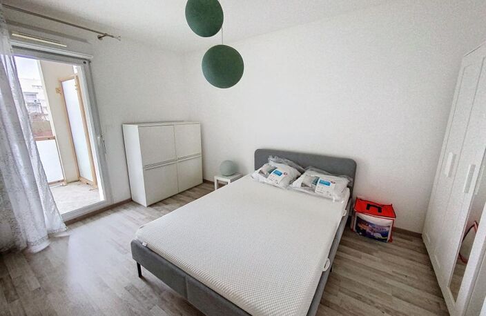 Appartement À Louer — photo 2