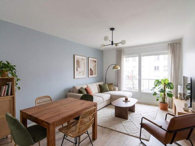 Appartement Rezé 2 pièces avec balcon, cave et garage — photo du bien