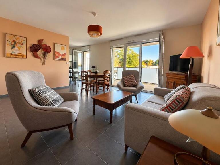 Vertou - Proche bourg - T3 de 79 m² - En parfait état - Grand balcon - 2 places de parking en sous-sol — photo 1