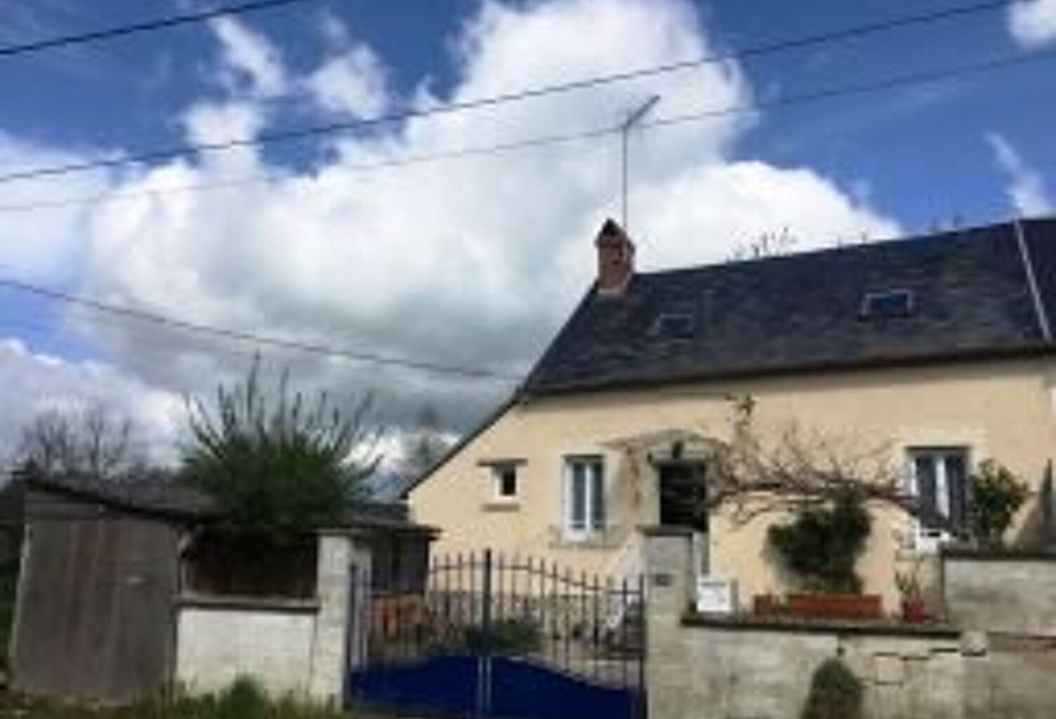 MAISON DE CAMPAGNE SUR JOLI TERRAIN 1264 m2 — photo 1