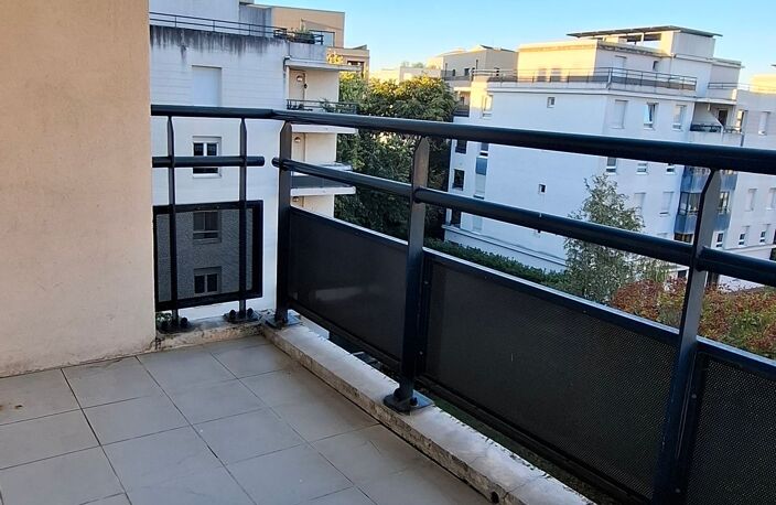 T4 de 86,21 m², à Lyon 7 au prix de vente de 222 700 € — photo 5