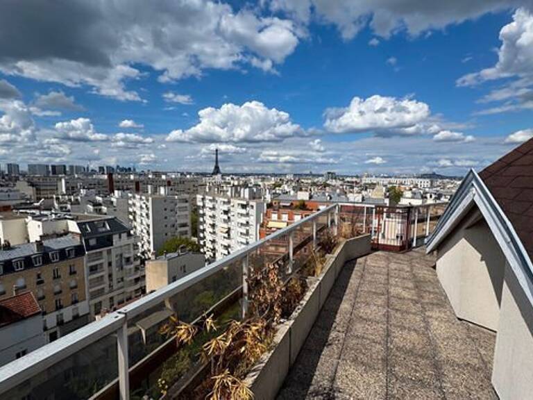 PARIS 15ème – VAUGIRARD – BIEN D'EXCEPTION RÉNOVÉ – TERRASSE DE 39 M² AVEC VUE PANORAMIQUE SUR PARIS — photo 1