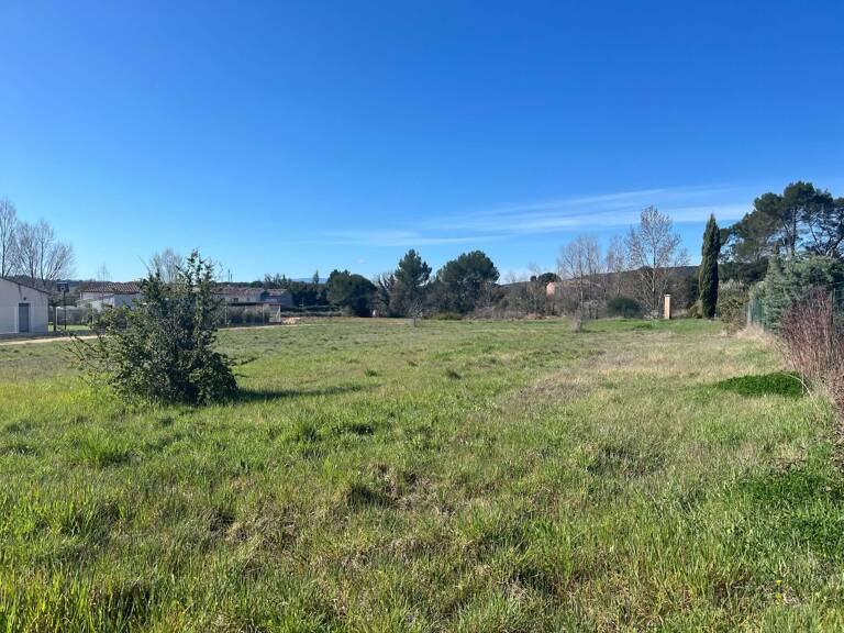 Terrain à construire  750 m² — photo 1