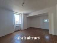 Ensemble immobilier à rénover en vente à Jarnac (16200) — photo 4