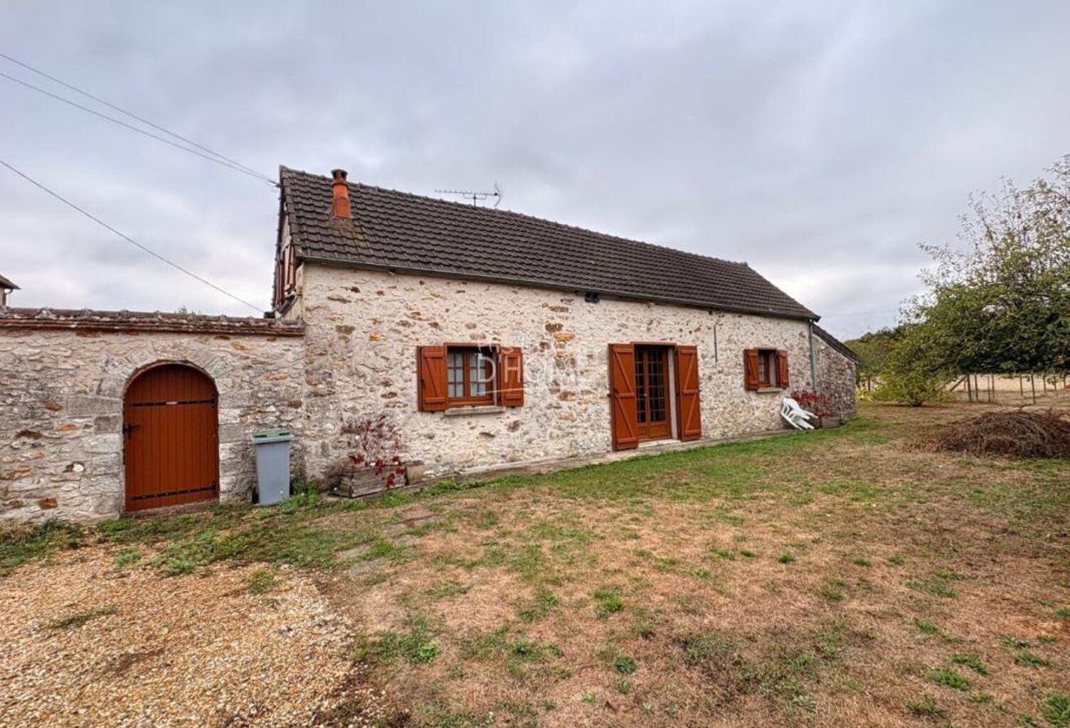 Maison de caractère au calme avec jardin — photo 1