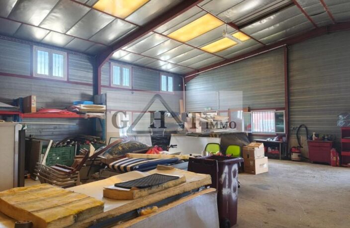 335 m² entrepot bureaux a vendre à thorigny sur marne — photo 3
