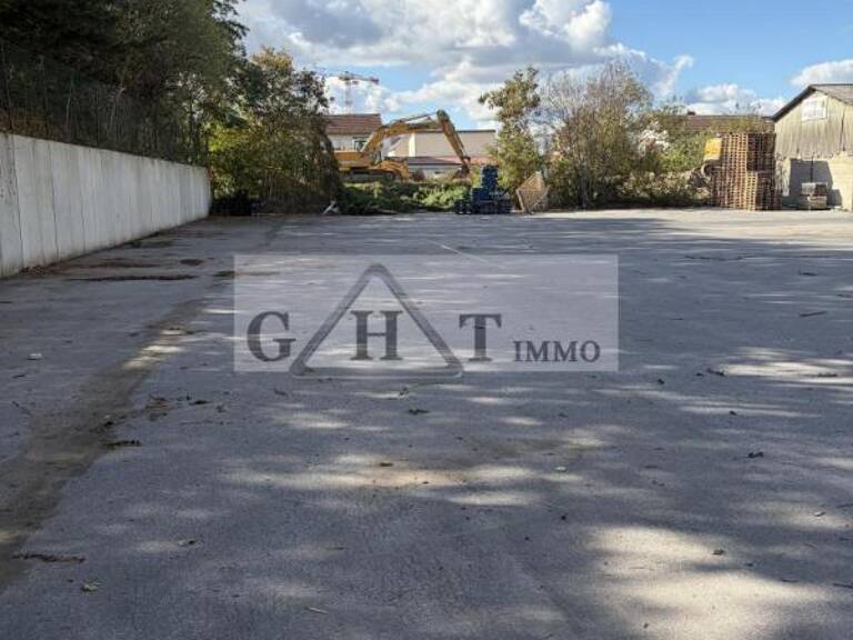 À louer hangar 450m²- Igny — photo 1