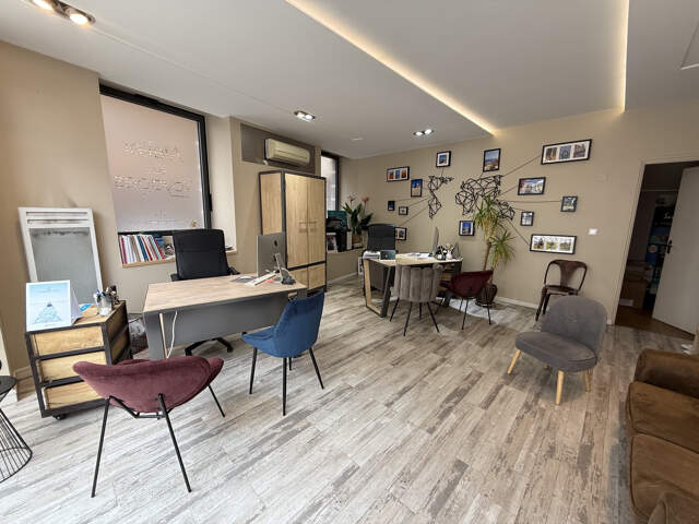 Local commercial 82m2 Clermont-Ferrand Centre — photo du bien