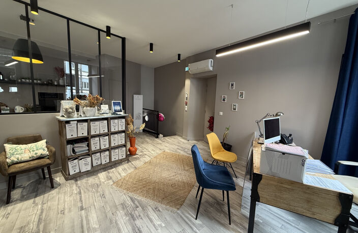 Local commercial 82m2 Clermont-Ferrand Centre — photo 2