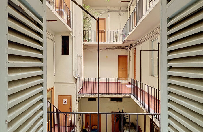Studio de 11.6 m2 à rénover   Idéal pour investissement — photo 2