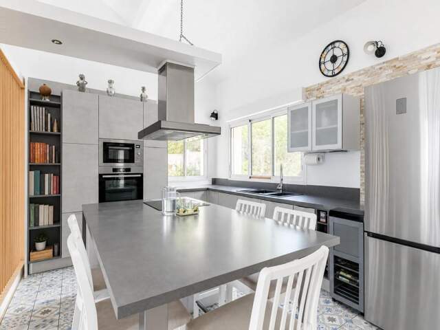 Maison de 8 pièces de 168m² à Juvisy-sur-Orge — photo du bien