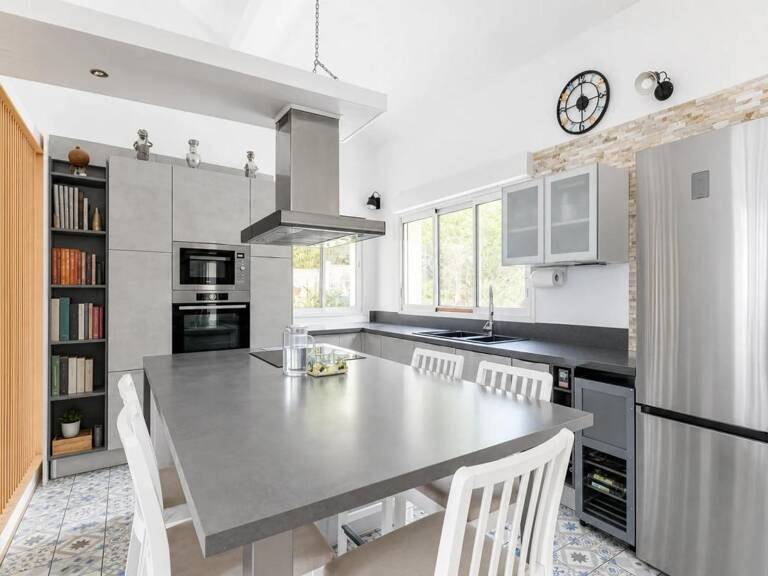 Maison de 8 pièces de 168m² à Juvisy-sur-Orge — photo 1