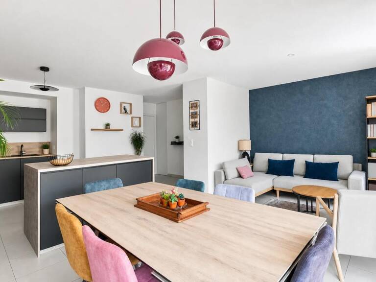Appartement T4 de 83m2 - avec balcon plein sud et box — photo 1