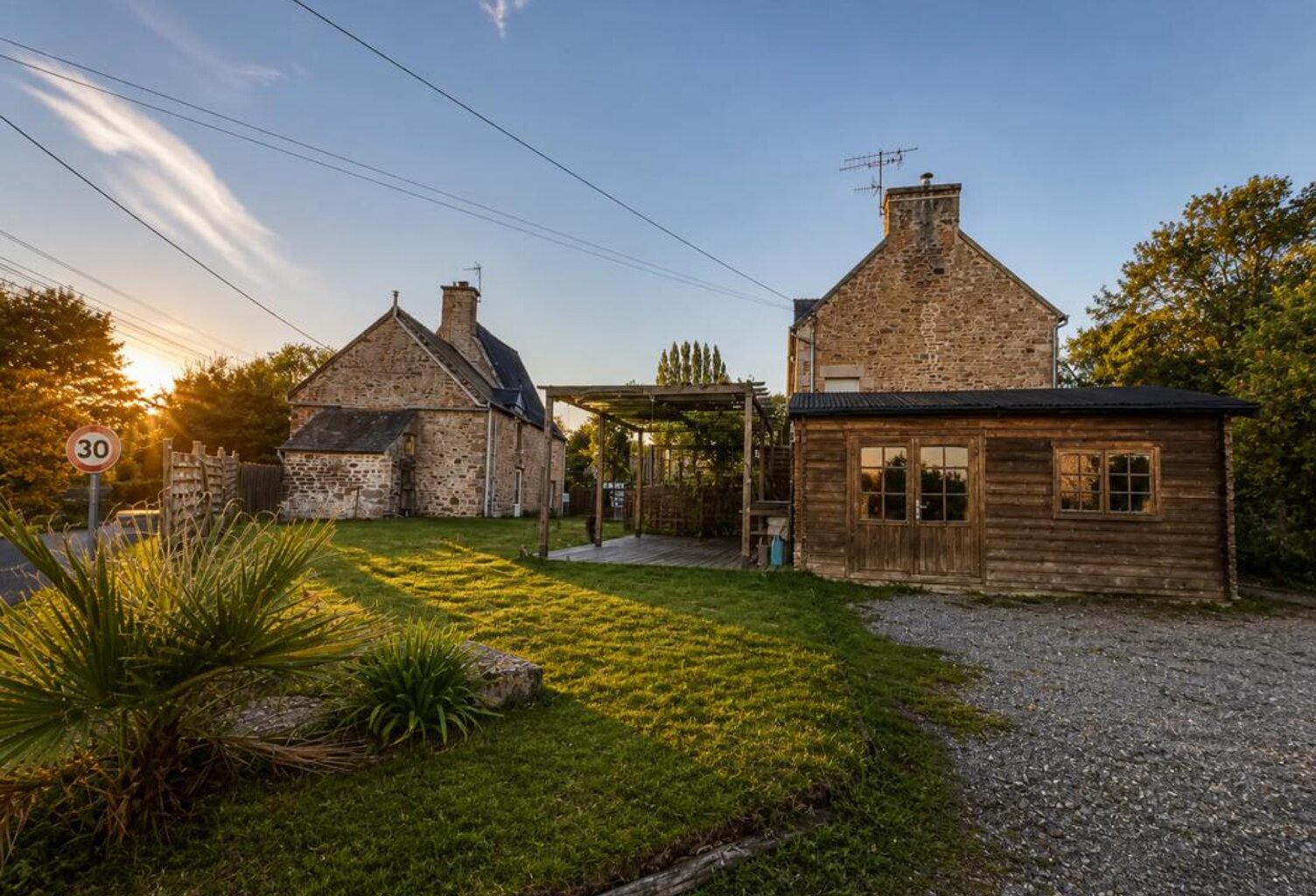 Maison de 5 pièces de 104 m² à Lanvallay — photo 1