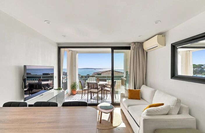Appartement 2 pièces de 40 m² situé à Cannes — photo 2