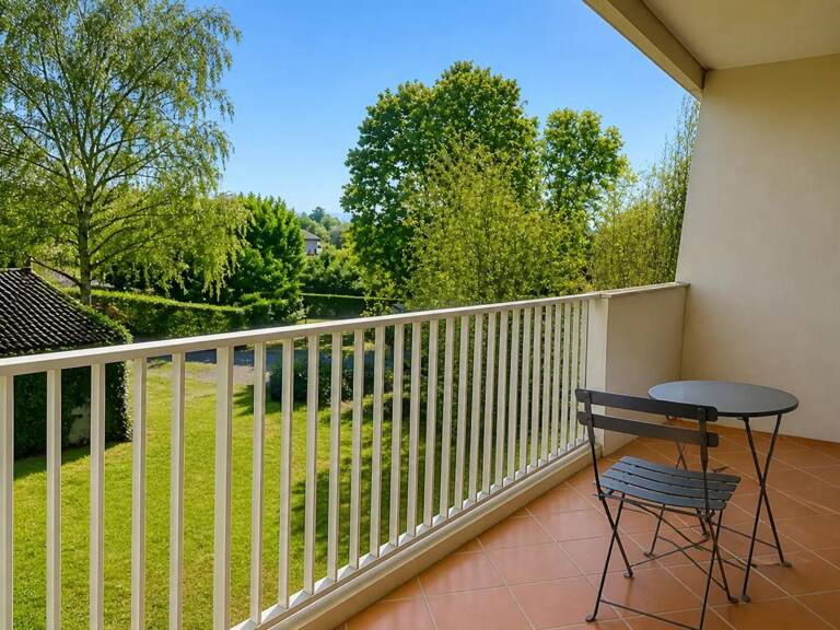 Appartement T3 de 70 m² dans résidence situé à Mâcon accès rapide — photo 1