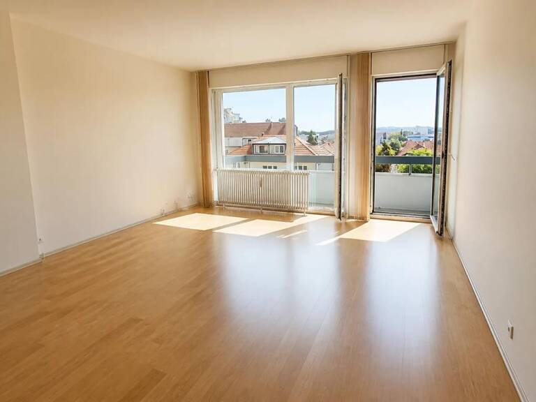 Appartement 2 pièces 64m²  avec balcon, garage et cave - Besançon Avenue Clémenceau — photo 1