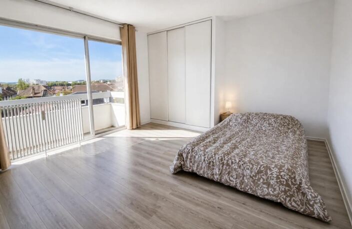 Appartement 2 pièces 64m²  avec balcon, garage et cave - Besançon Avenue Clémenceau — photo 5