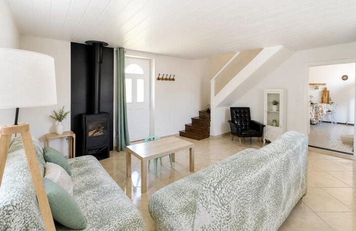 Maison de 4 pièces de 110 m² à Laprugne — photo 3