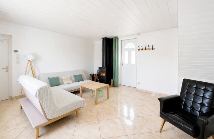Maison de 4 pièces de 110 m² à Laprugne — photo 4