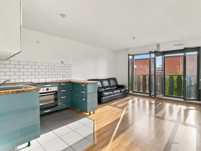 Appartement de 4 pièces de 65 m² à Aubervilliers — photo du bien