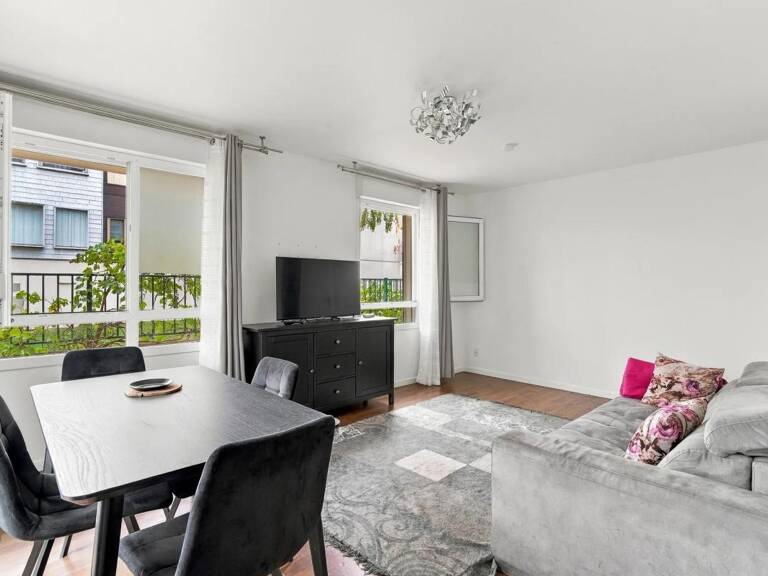 Appartement 3 pièces de 61 m² à La Courneuve — photo 1