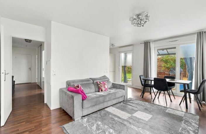 Appartement 3 pièces de 61 m² à La Courneuve — photo 3