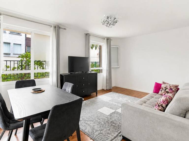 Appartement 3 pièces de 61 m² à La Courneuve — photo 1